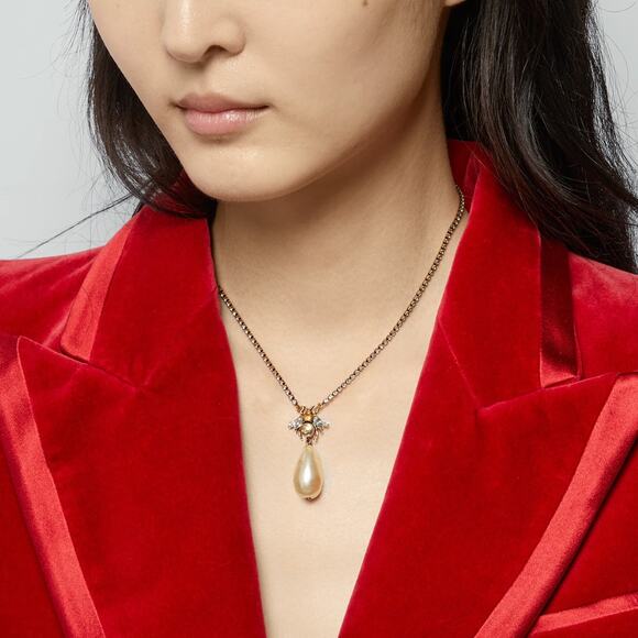 Authentic Gucci Bee Necklace with Crystal Chain and Drop Pearl New In Box - Picture 7 of 11